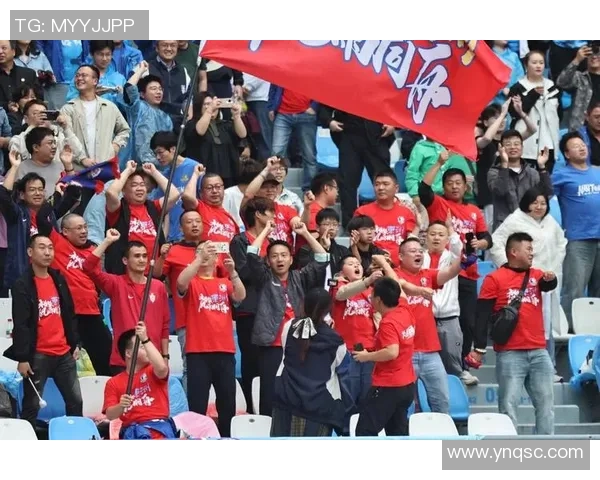 重庆足球队以65分领跑挑战赛积分榜展现强劲实力和夺冠希望